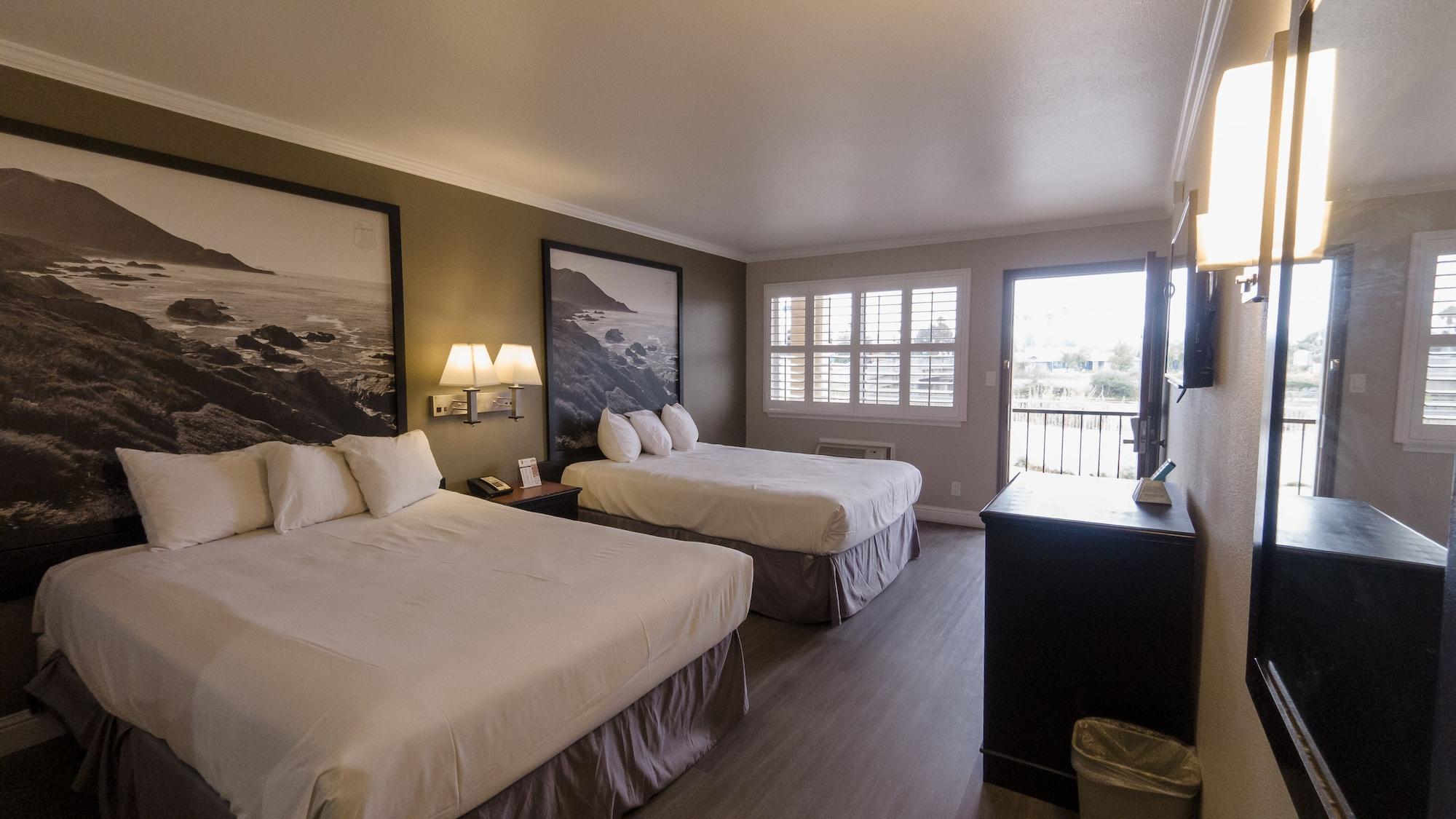 Super 8 By Wyndham Santa Cruz Beach Boardwalk Екстериор снимка
