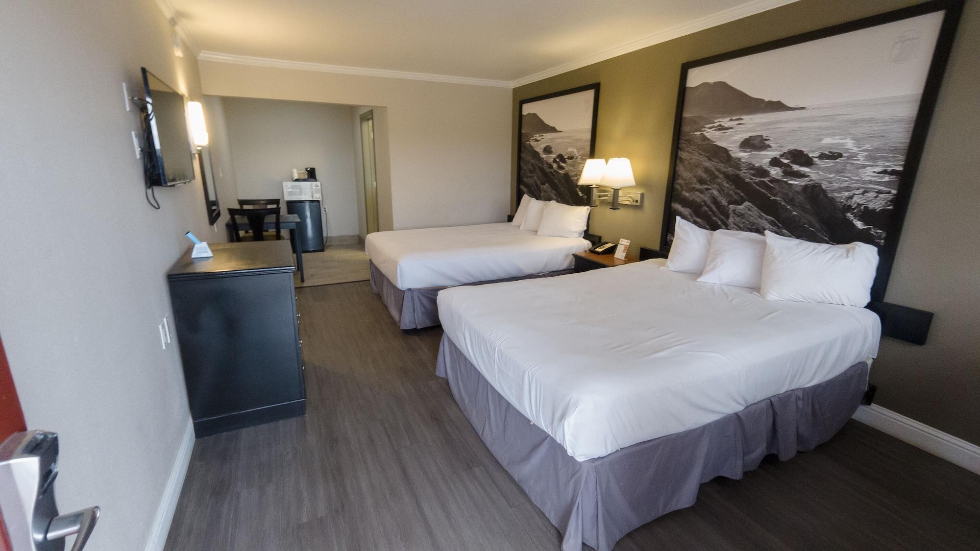 Super 8 By Wyndham Santa Cruz Beach Boardwalk Екстериор снимка